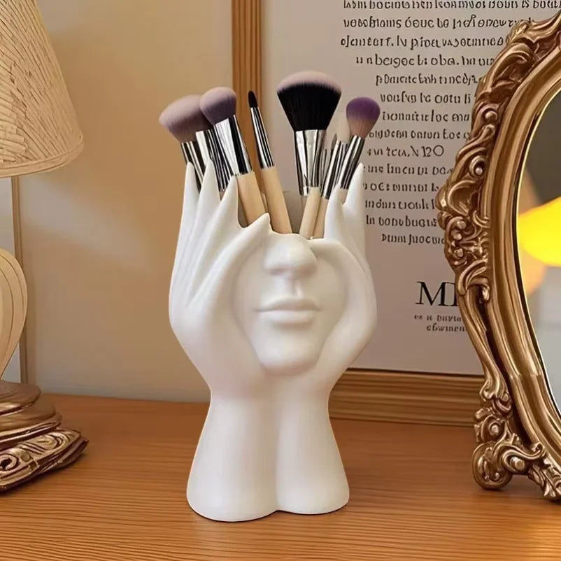 1PCS Creative Human Body Art Styling Office Supplies Desktop Multifunctional Storage Pen Holder Makeup Brush Holder Decoration